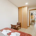 Gloria In - Velho Apartamento *