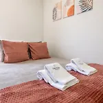 Gloria In - Velho Apartamento