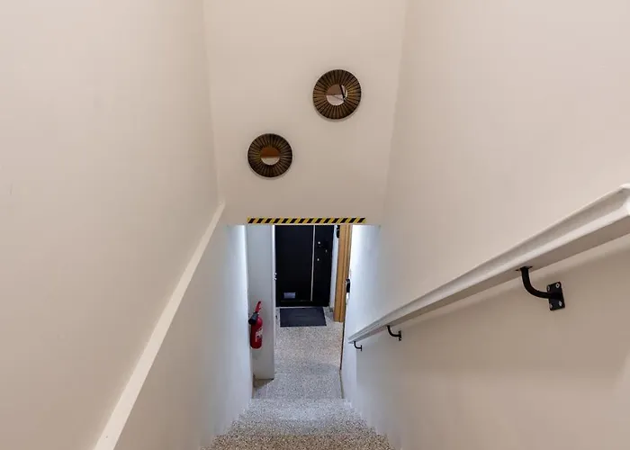 Gloria In - Velho * Oporto