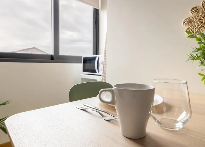 Gloria In - Velho Apartamento Oporto