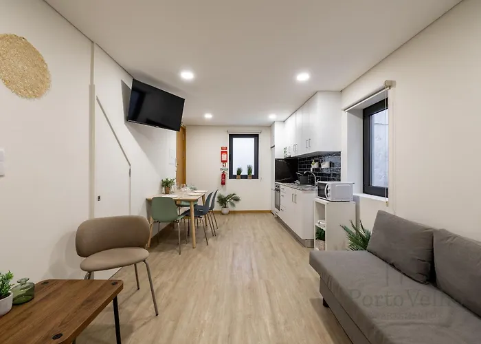 Gloria In - Velho Apartamento