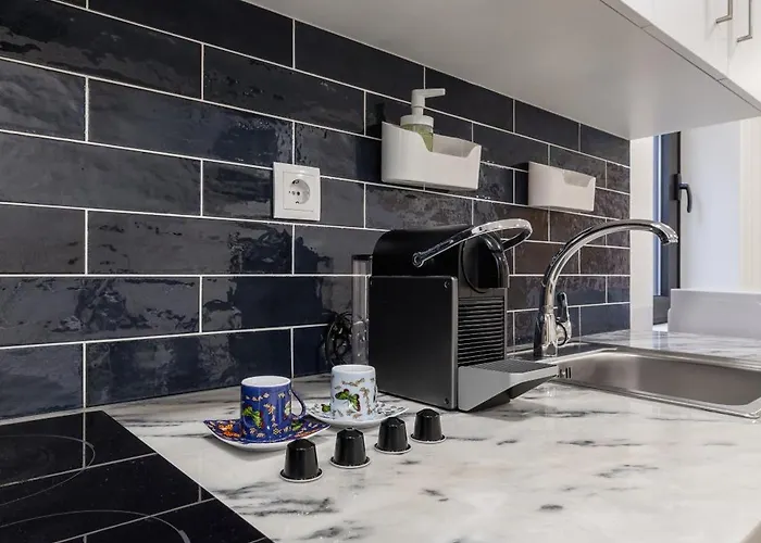 Gloria In - Velho Apartamento