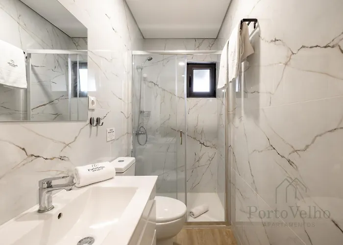 Gloria In - Velho 포르투